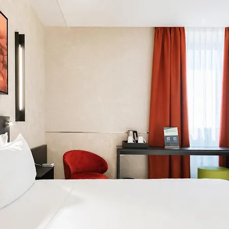 Hotel Hotiday Collection - Cinque Giornate 4*